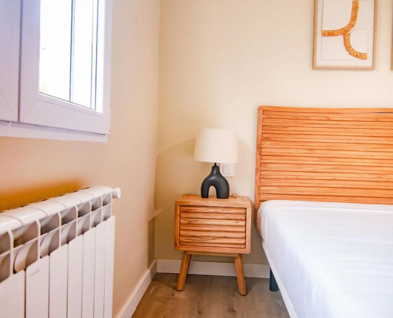 Apartamento Para 6 Personas En Hortaleza Alquiler Temporal Madrid 0*,  España