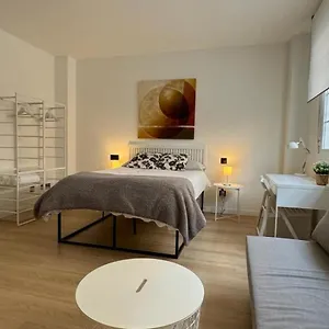 Apartamento Pinar - Con Todas Comodidades, Madrid