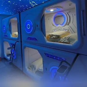  Hotel a capsule Min Capsules
